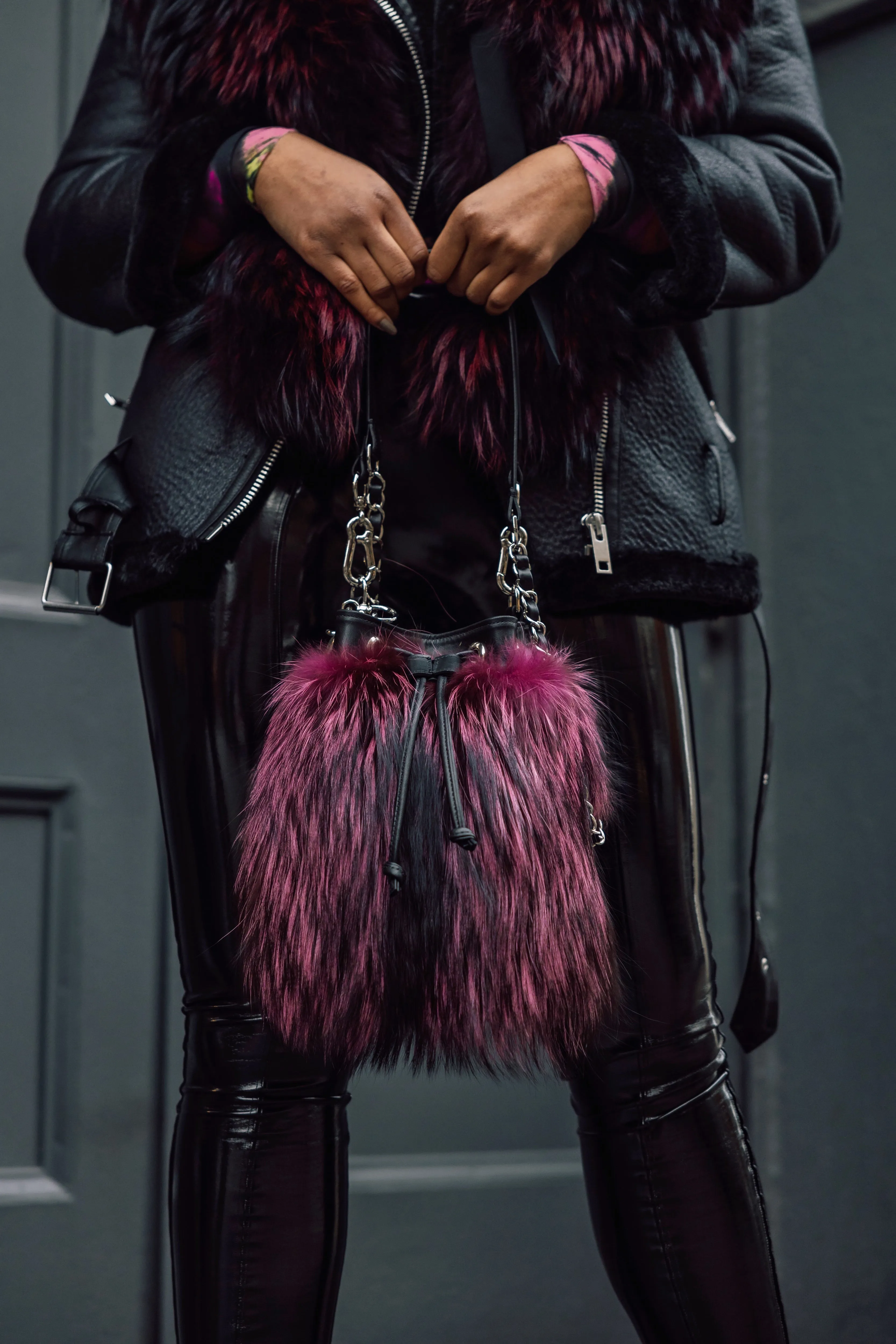 Brooklyn Bucket Bag | Berry Large