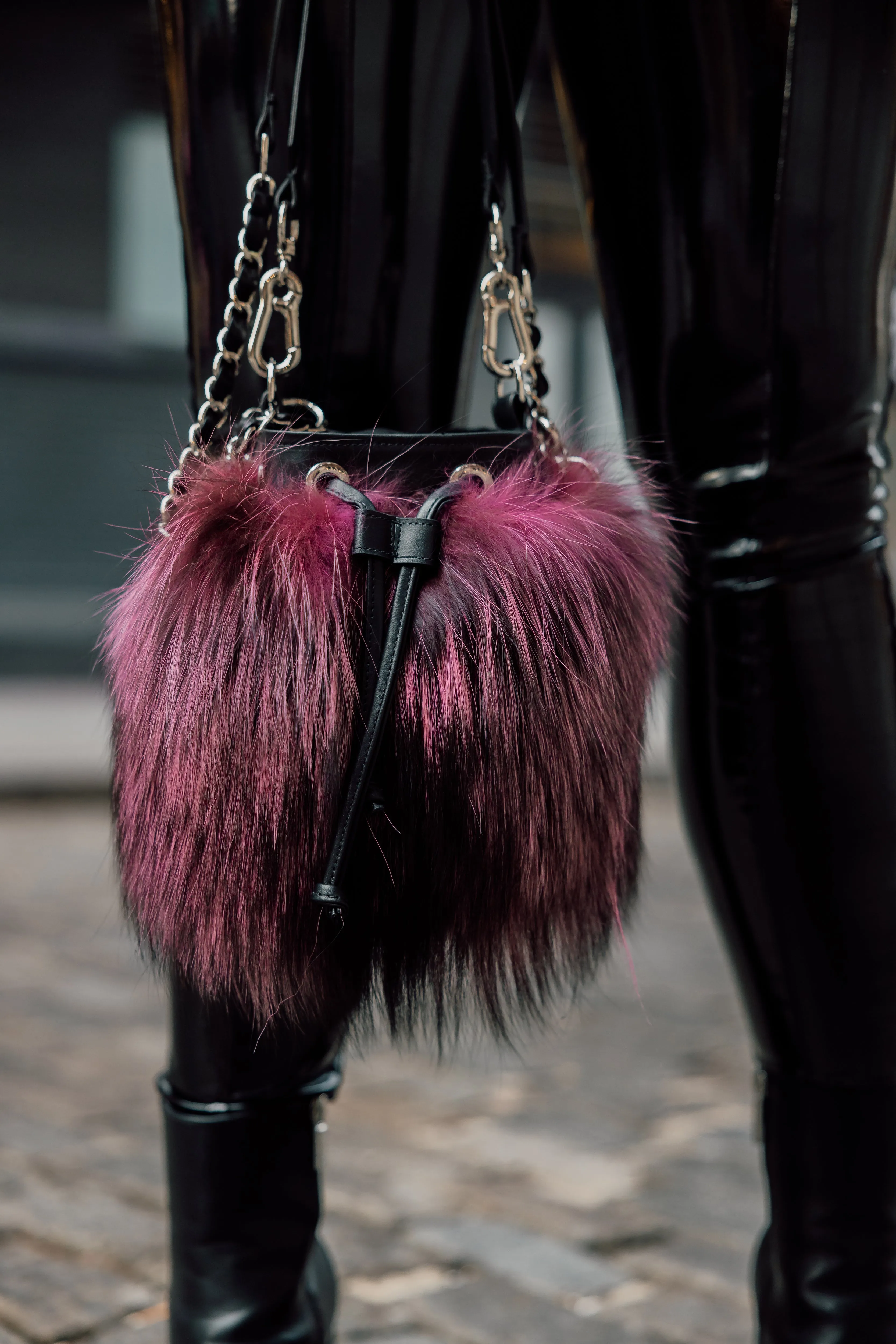 Brooklyn Bucket Bag | Berry Small